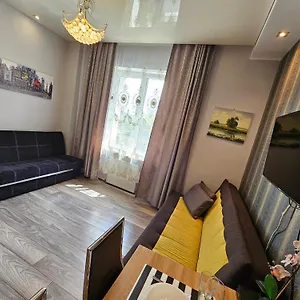 Close To Royal Lazienki Park, недалеко от олинек Apartament