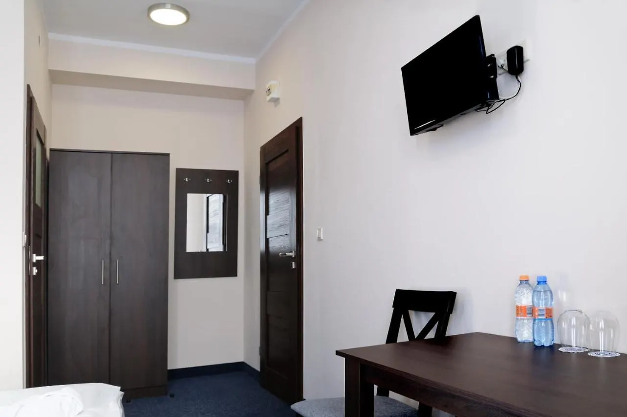 Baza Hotelowa Bobrowiecka 9 Warsaw