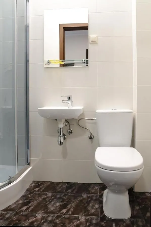 Baza Hotelowa Bobrowiecka 9 Warsaw Poland